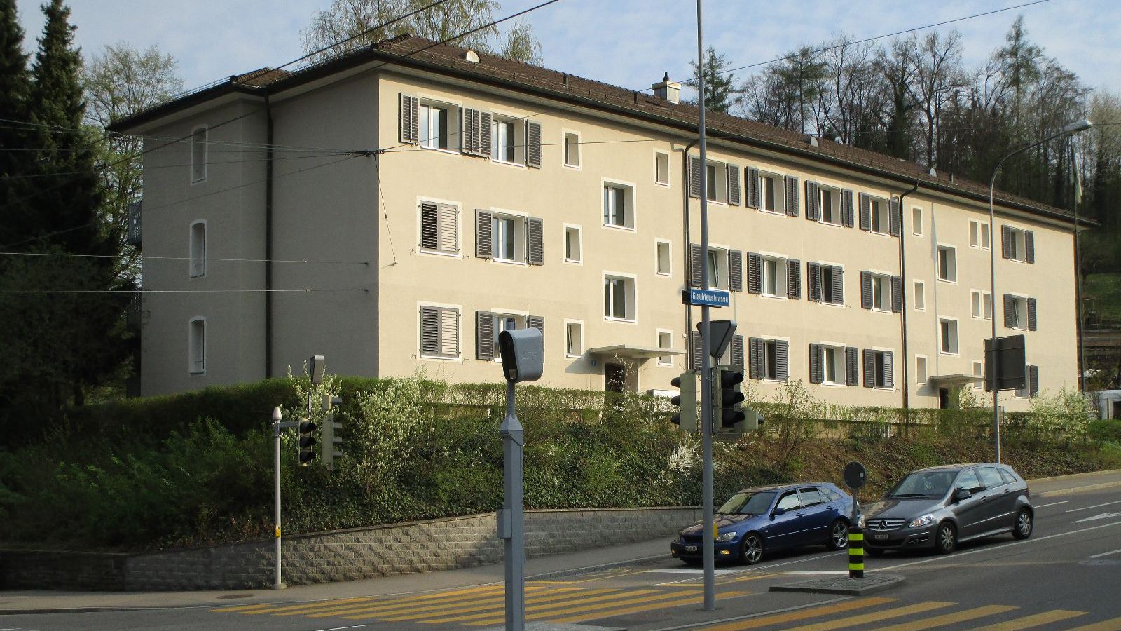 S4 Glaubtenstrasse 01.jpg